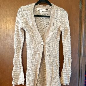 Decree beige cardigan with small flaw near collar size small